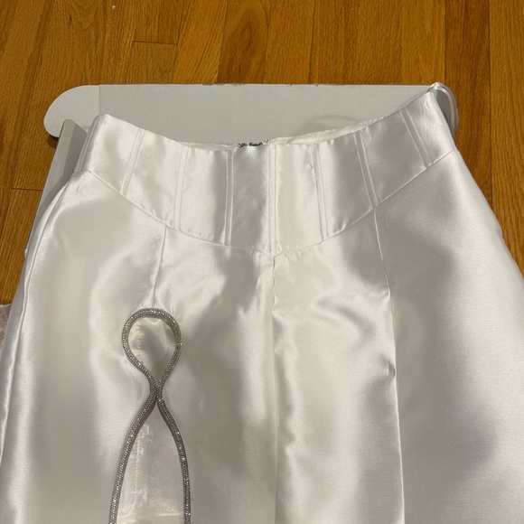 Eliya the Label Simone skirt size large like new - Picture 4 of 4